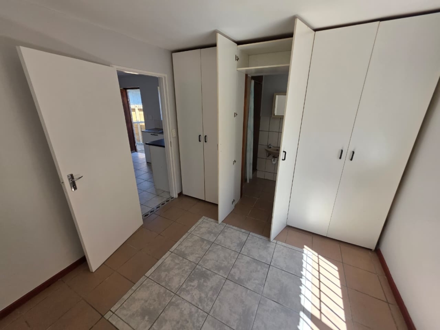 6 Bedroom Property for Sale in Lochnerhof Western Cape